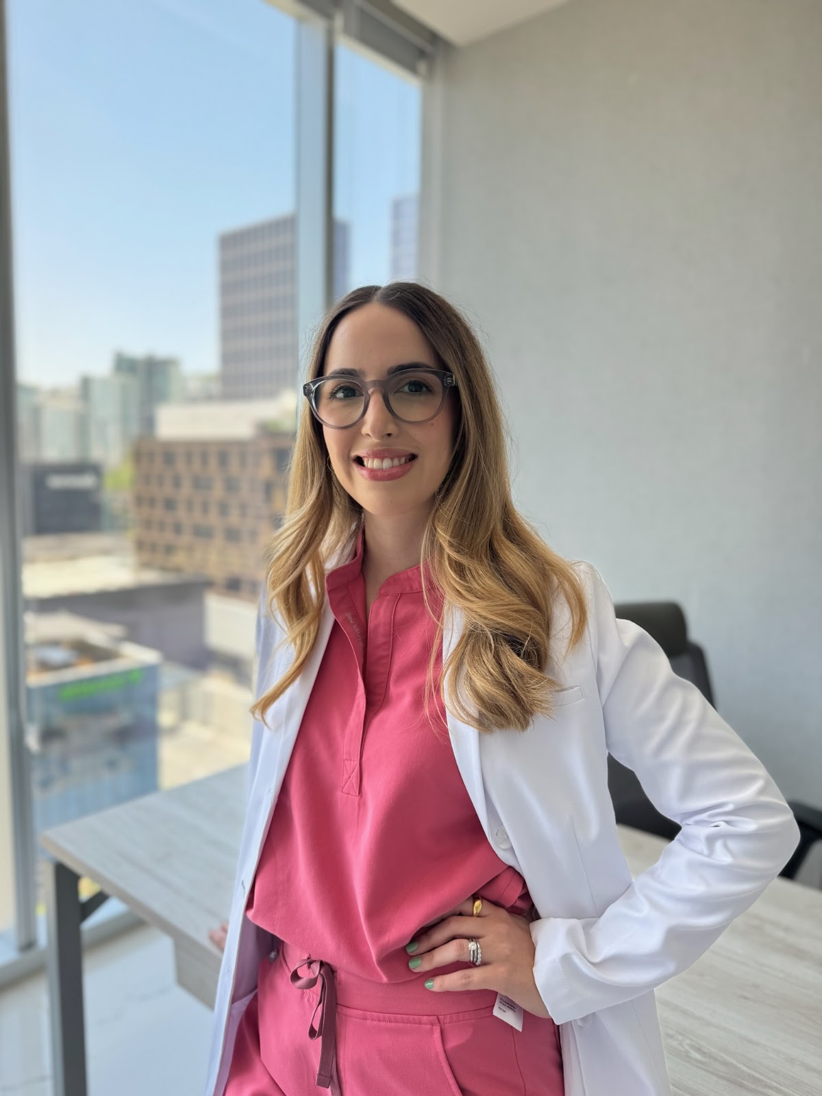 Dra. Itzel Suárez Peña - Ginecología y Obstetricia — foto 3