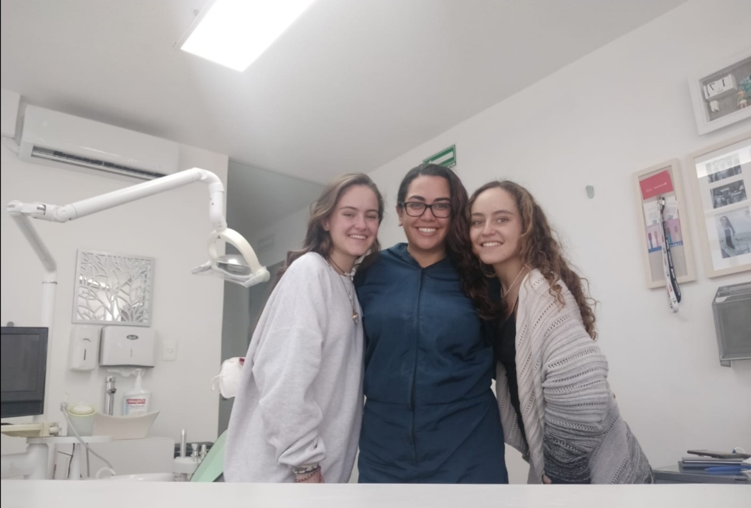 Dra. Patricia Porras Domínguez, Dentista - Odontólogo