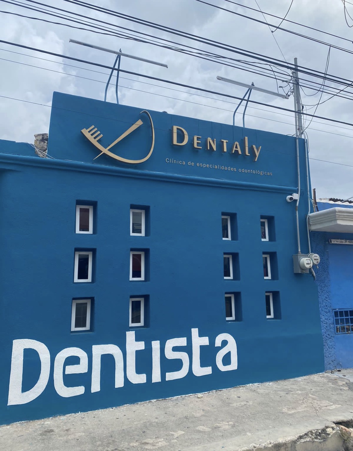 Dentaly Clinica Dental Merida, Otras zonas
