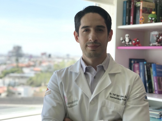 Dr. Igor López Carrera, Dermatólogo pediátrico