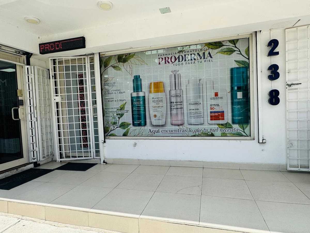 Farmacia Dermatológica Proderma Cumbres