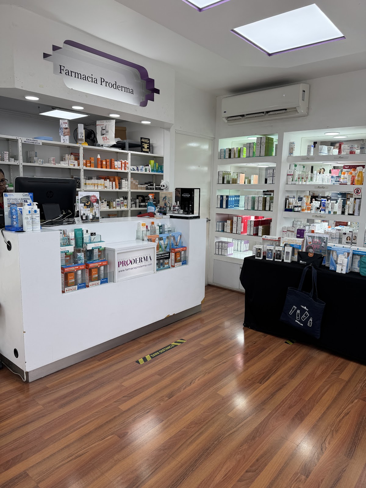 Farmacia Dermatológica Proderma Cumbres — foto 2