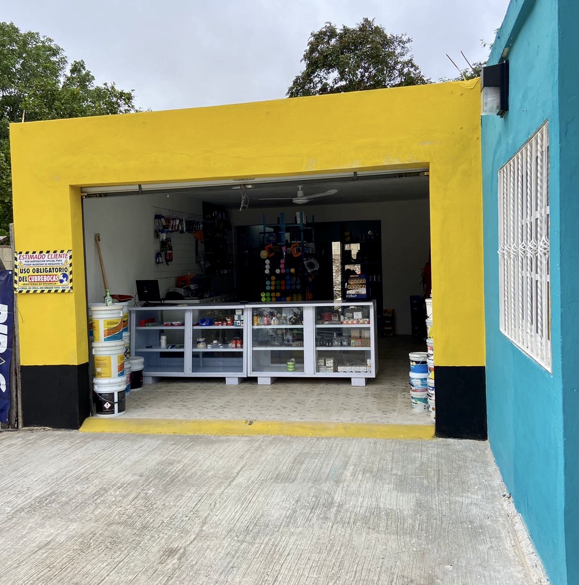 Material Eléctrico y Plomería: La Bendición