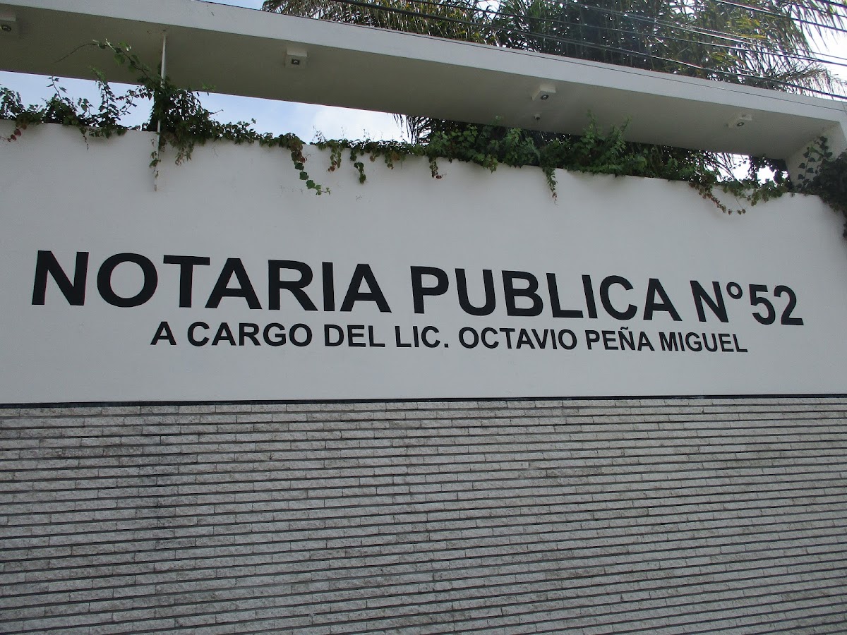 Notaría Pública 52, Morelia, Michoacan: Octavio Peña Miguel