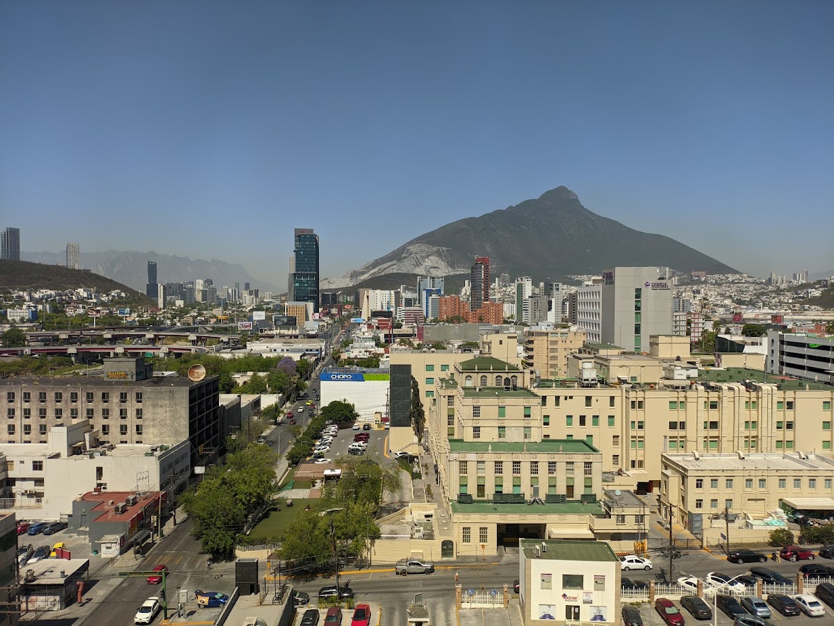 Centro Médico Hidalgo — foto 2
