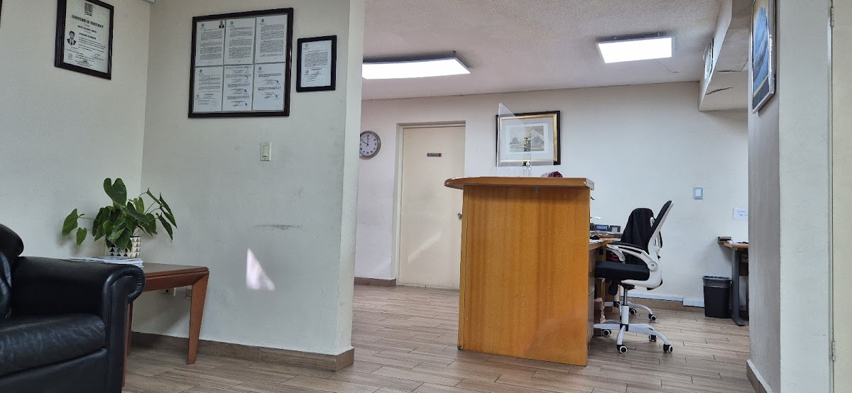 Lic. Daniel Elizondo Garza — foto 4