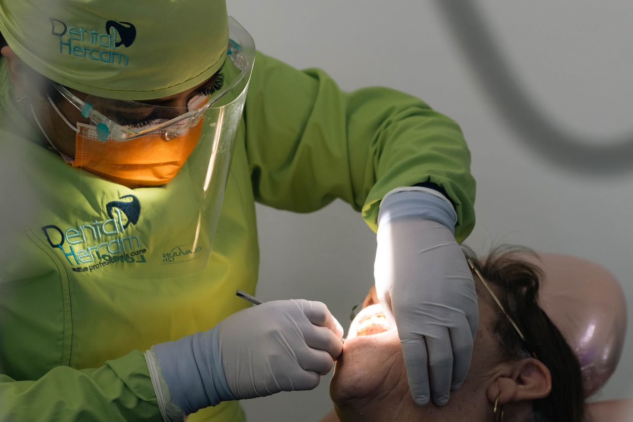 SAN JERÓNIMO (DR.JUAN CAMPOS) DENTAL HERCAM