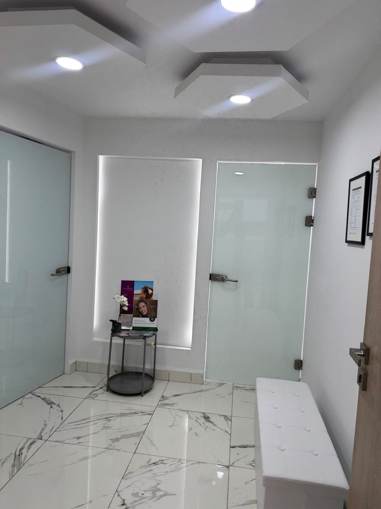 Dermatóloga Bianca Eunice López Zenteno — foto 2