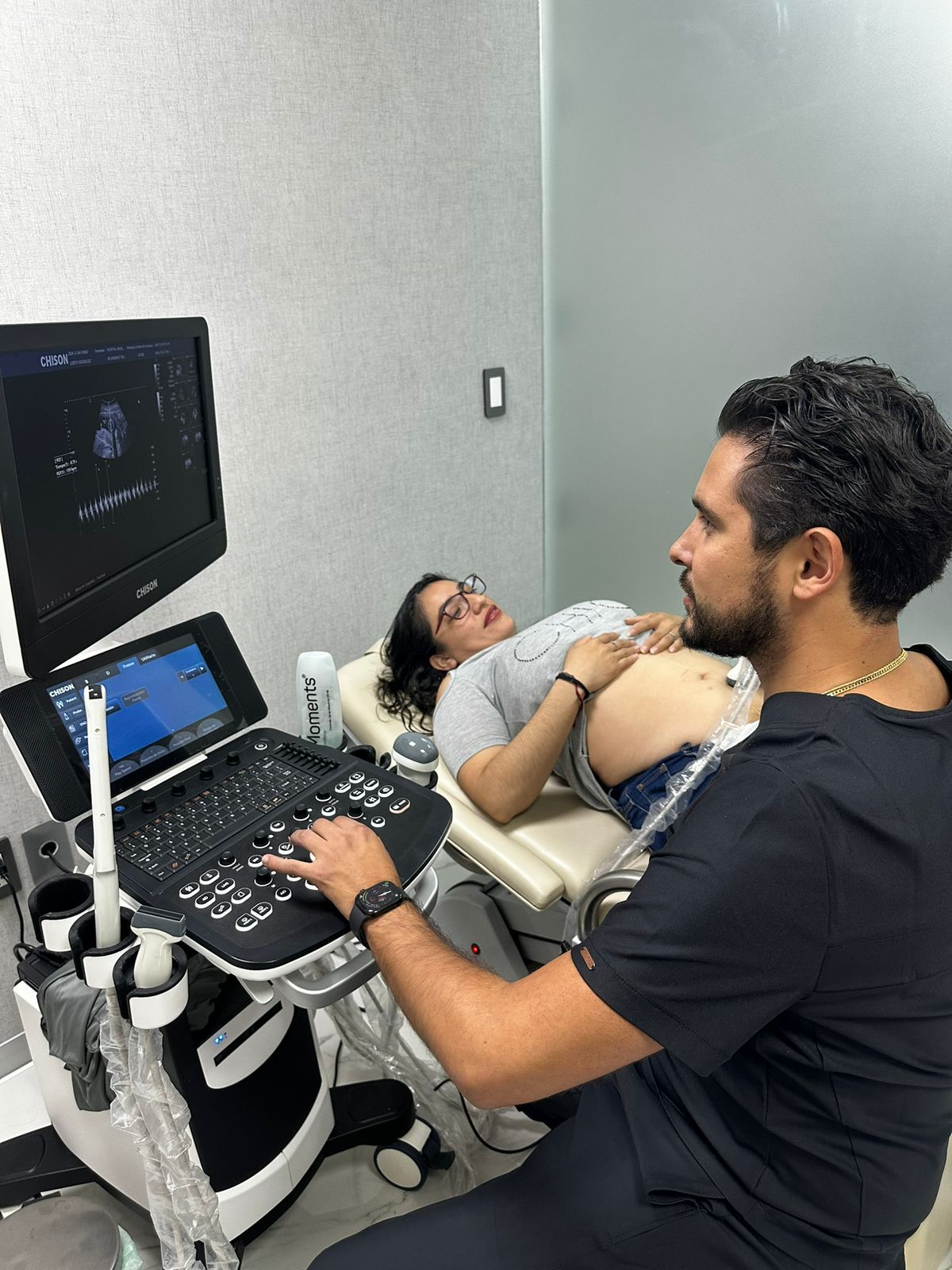 DR. ANDRADE TREJO ALBERTO — foto 2