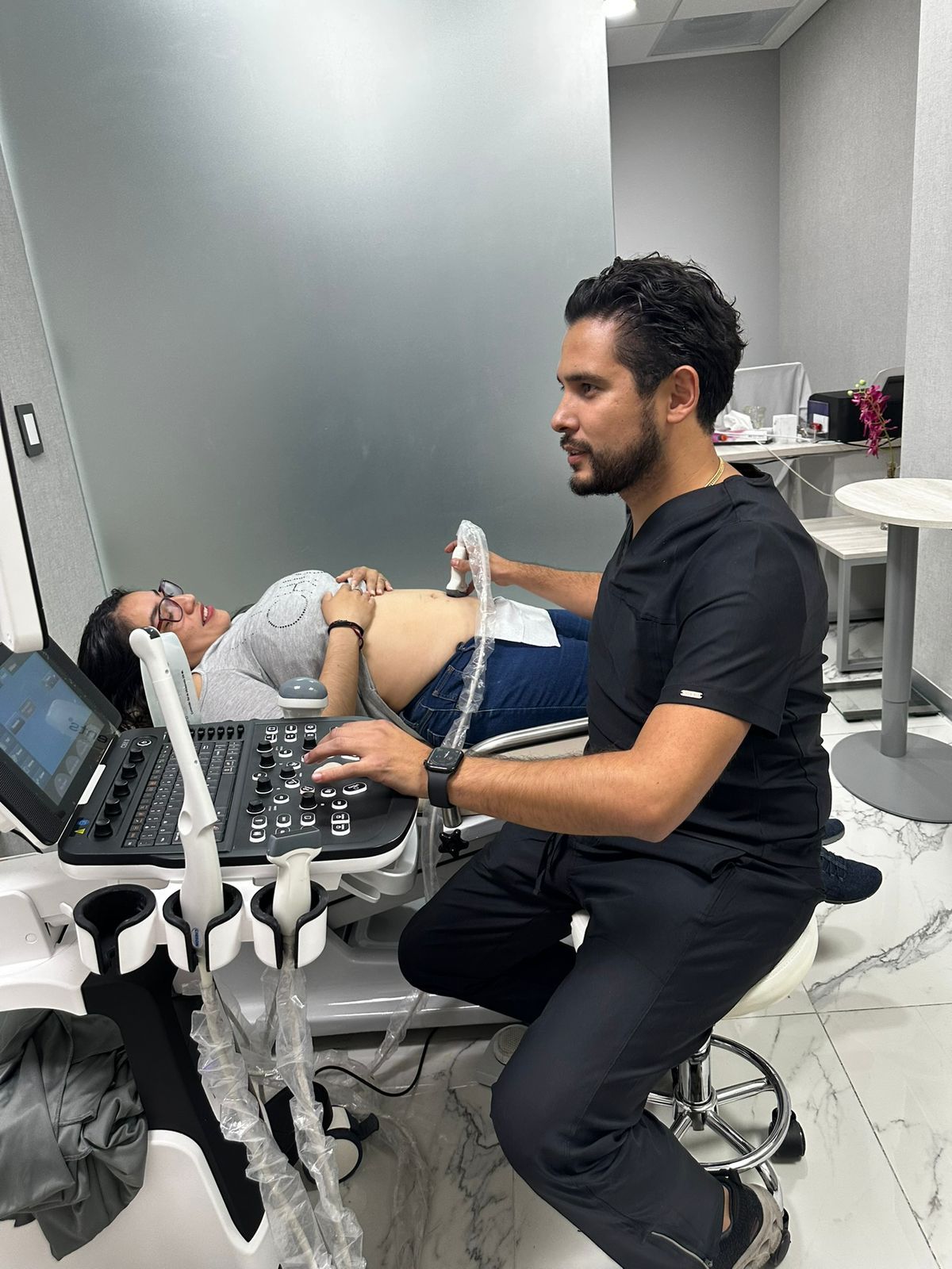 DR. ANDRADE TREJO ALBERTO — foto 3