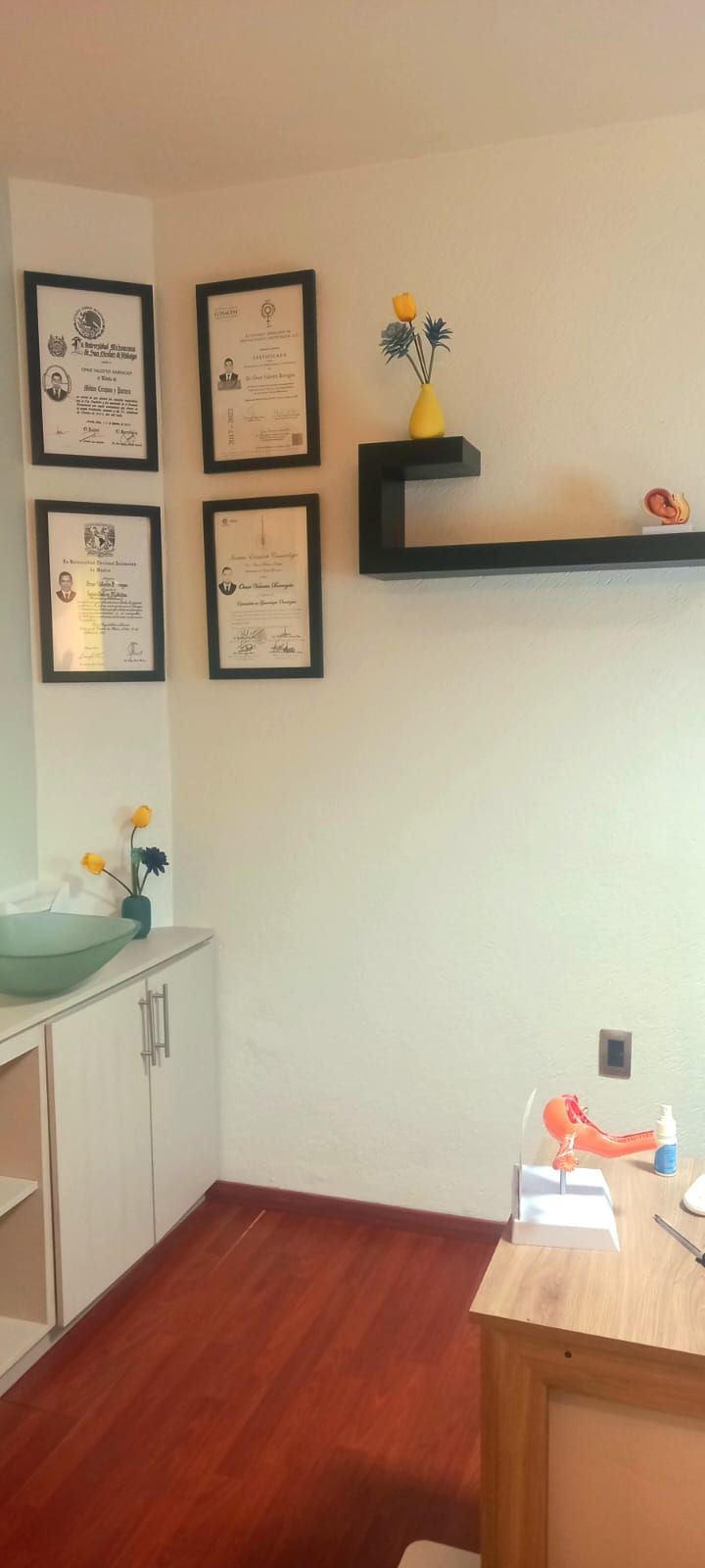 Dr. Omar Valentín — foto 4