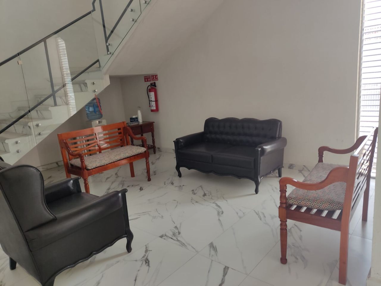 CONSULTORIO DERMATOLOGICO. — foto 3