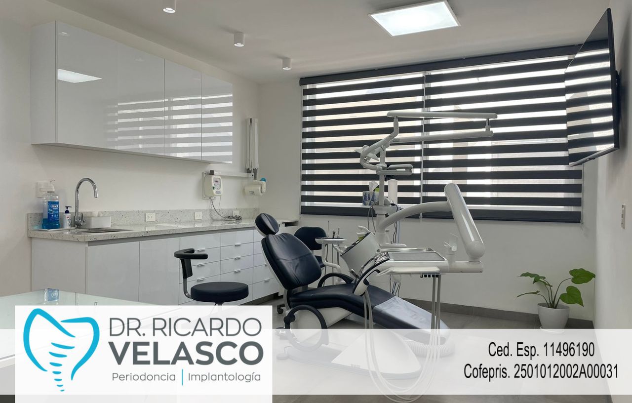 AGS Implantes Dentales y Periodoncia Dr Velasco